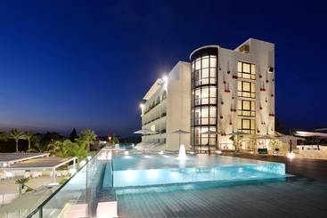 هتل Mec Paestum