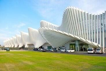 هتل Mercure Reggio Emilia Centro Astoria