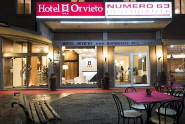 호텔 Orvieto