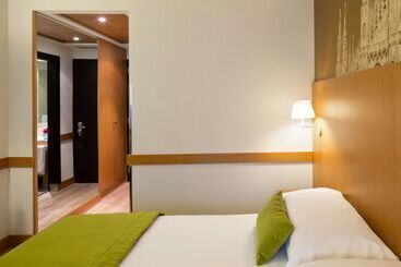 Starhotels Tourist