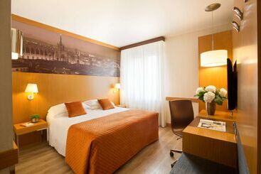 Starhotels Tourist