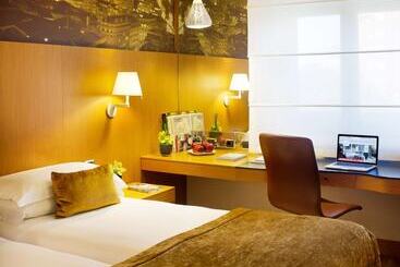 Starhotels Tourist