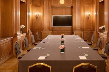 هتل The Westin Palace, Milan