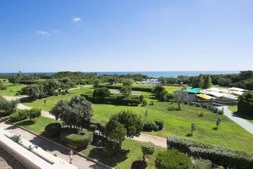 Voi Alimini Resort