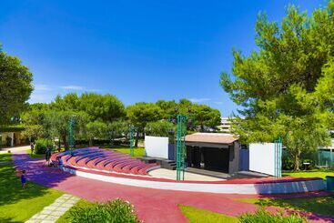 Voi Alimini Resort
