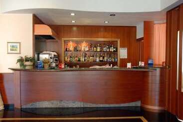 هتل Albergo Miramonti