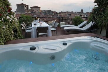 هتل Bologna S
