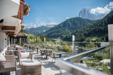 هتل Diamant Spa Resort