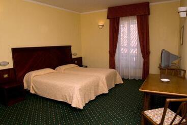 هتل Europalace