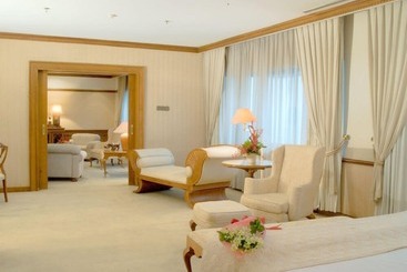 هتل Grand Sahid Jaya Cbd