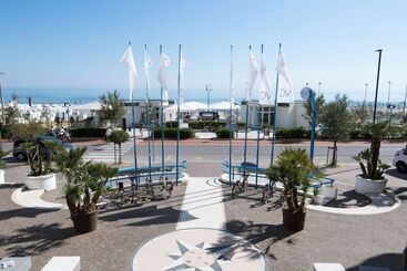 호텔 Hr Resort