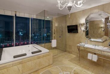 هتل Indonesia Kempinski Jakarta
