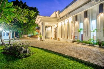 هتل Inna Bali Heritage