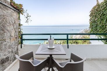 هتل Labranda Rocca Nettuno Tropea