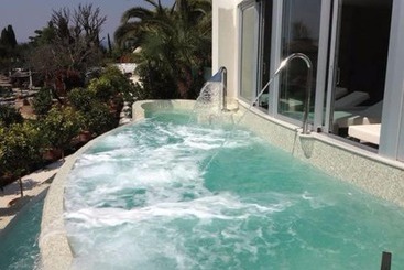 Olivi Hotel & Natural Spa
