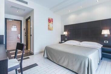 هتل Principe Residence
