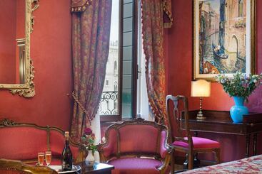هتل Residenza D Epoca San Cassiano
