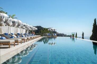هتل San Domenico Palace, Taormina, A Four Seasons