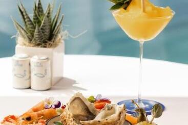 هتل San Domenico Palace, Taormina, A Four Seasons