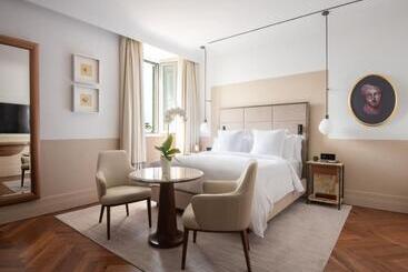 هتل San Domenico Palace, Taormina, A Four Seasons