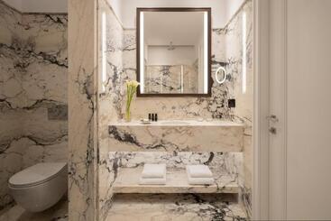 هتل San Domenico Palace, Taormina, A Four Seasons