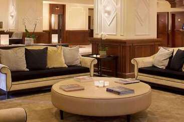 Starhotels Majestic