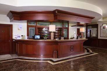 Starhotels Majestic