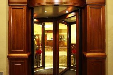 Starhotels Majestic
