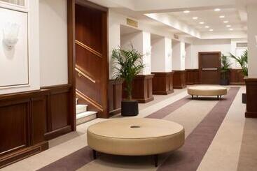 Starhotels Majestic