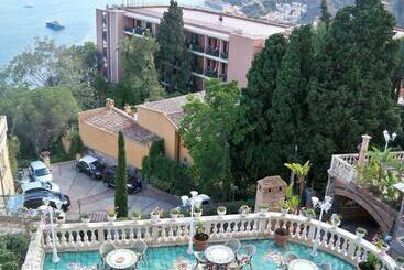 هتل Taormina Park