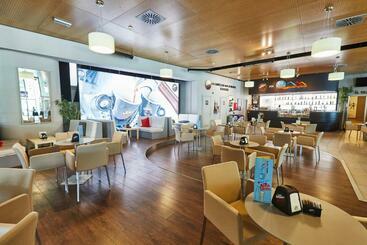 هتل Th Sestriere Villaggio Olimpico
