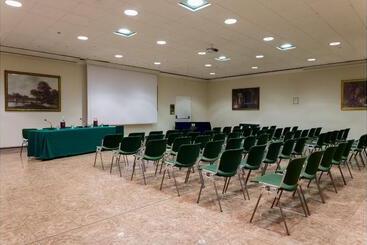هتل Royal Torino Centro Congressi
