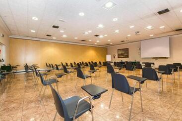 هتل Royal Torino Centro Congressi