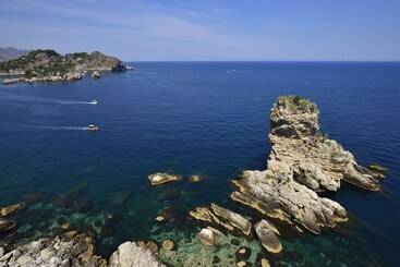 Unahotels Capotaormina