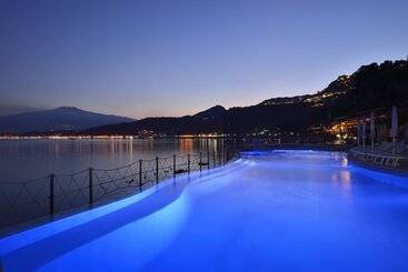 Unahotels Capotaormina