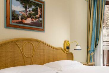 Unahotels Capotaormina