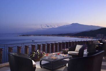 Unahotels Capotaormina