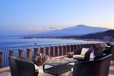 Unahotels Capotaormina