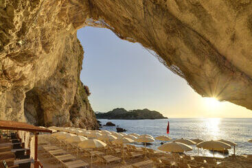 Unahotels Capotaormina