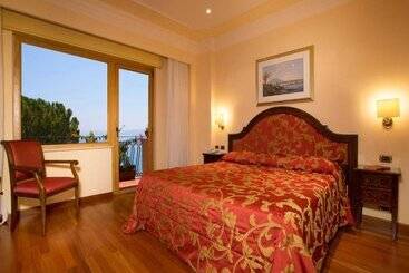 هتل Villa Diodoro