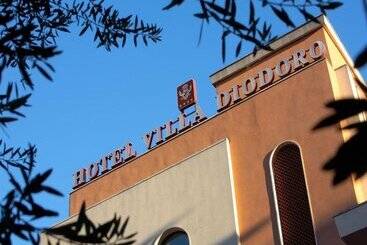 هتل Villa Diodoro