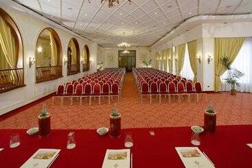 هتل Villa Diodoro