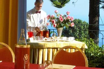 هتل Villa Diodoro