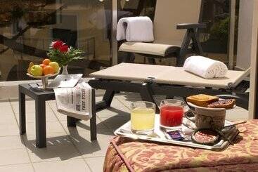 اقامتگاه Coccodrillo Hotel & Apartments