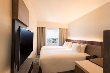 Doubletree By Hilton Hotel Naha Shuri Castle