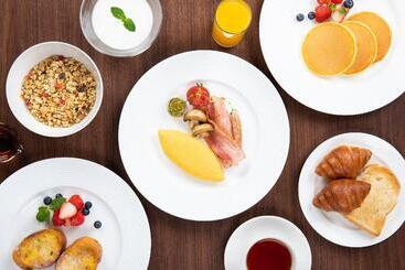 هتل Ana Crowne Plaza Hiroshima, An Ihg