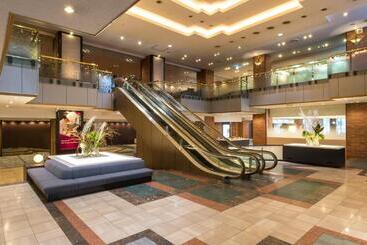 هتل Ana Crowne Plaza Sapporo, An Ihg