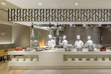 هتل Ana Crowne Plaza Sapporo, An Ihg