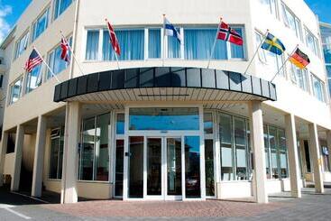 هتل Fosshótel Rauðará