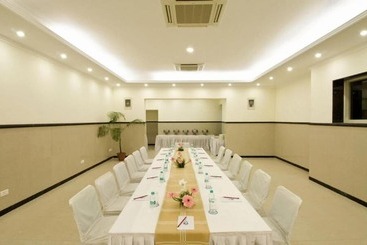 Grand Hotel Agra